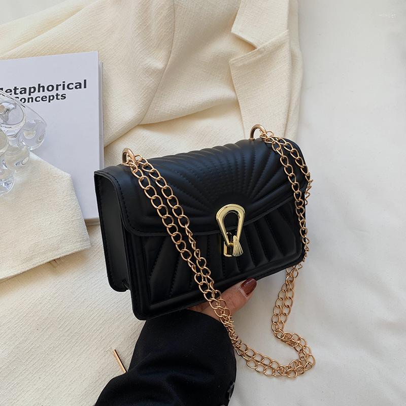 Evening Bags Spring Bag Female Fashion Casual Flow Chain Messenger Texture Shoulder Small Square, Black
Evening Bags Spring Bag Female Fashion Casual Flow Chain Messenger Texture Shoulder Small Square, Black