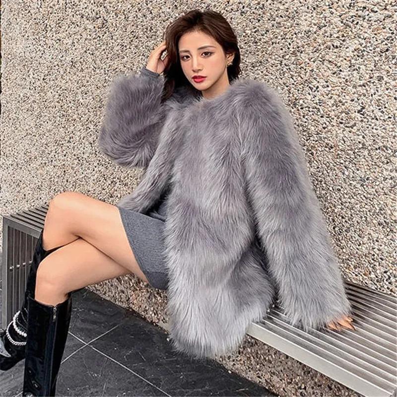 Women's Fur Women Coat 2022 Autumn Winter Jacket Thick Long Faux Ladies Solid Color Elegant Plush Coats White
Women's Fur Women Coat 2022 Autumn Winter Jacket Thick Long Faux Ladies Solid Color Elegant Plush Coats White