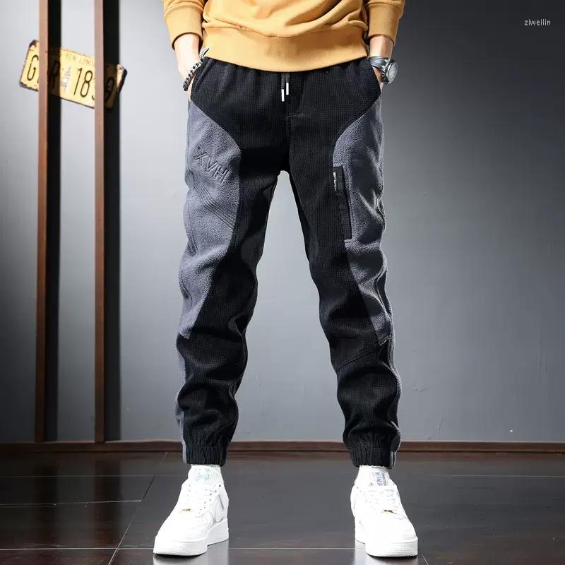 Men' Pants Winter Black Plaid Corduroy Men Sport Casual Baggy Sweatpants Streetwear Fashion Patchwork Elastic Waist Joggers Trousers
Men' Pants Winter Black Plaid Corduroy Men Sport Casual Baggy Sweatpants Streetwear Fashion Patchwork Elastic Waist Joggers Trousers