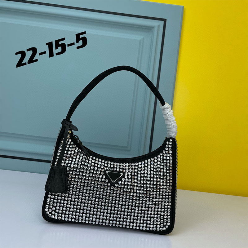 Crystal Hobo Shoulder Bag Women Bling Handbag Purse Reinstone Tote Armpit Bags Fashion Letter Metal Triangle Zipper Closure Silk Satin Lining
Crystal Hobo Shoulder Bag Women Bling Handbag Purse Reinstone Tote Armpit Bags Fashion Letter Metal Triangle Zipper Closure Silk Satin Lining