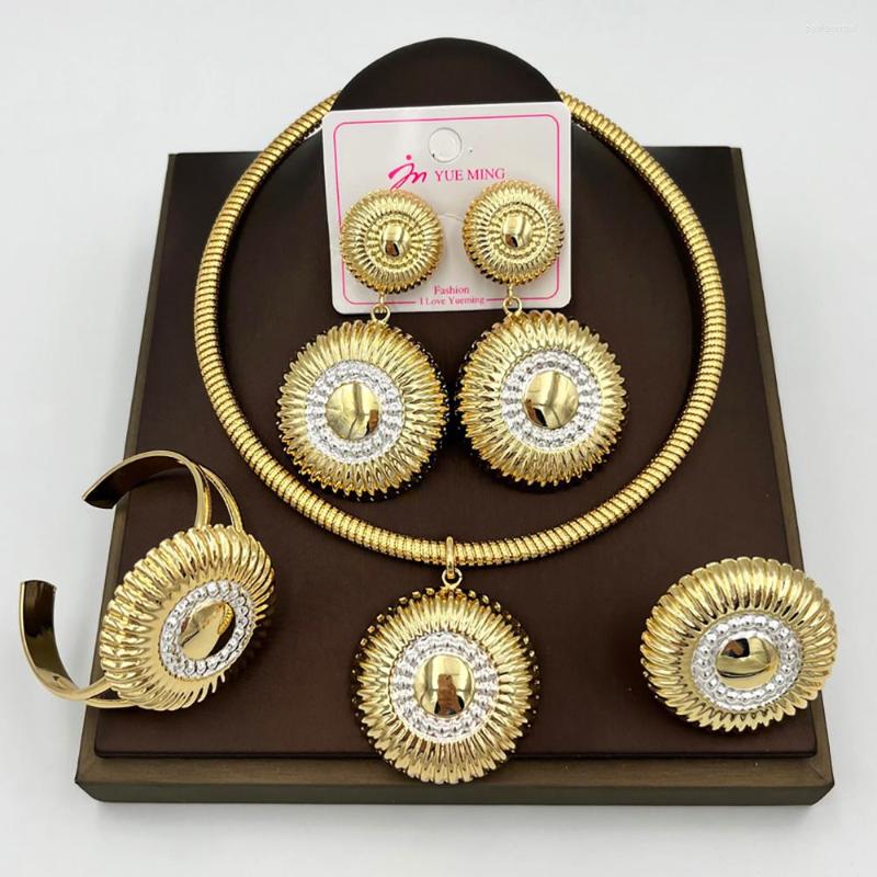 Necklace Earrings Set Fashion Women Jewelry Gold Plated Pendant And Bracelet Ring Color Weddings Jewellery For Dubai African, Picture shown
Necklace Earrings Set Fashion Women Jewelry Gold Plated Pendant And Bracelet Ring Color Weddings Jewellery For Dubai African, Picture shown