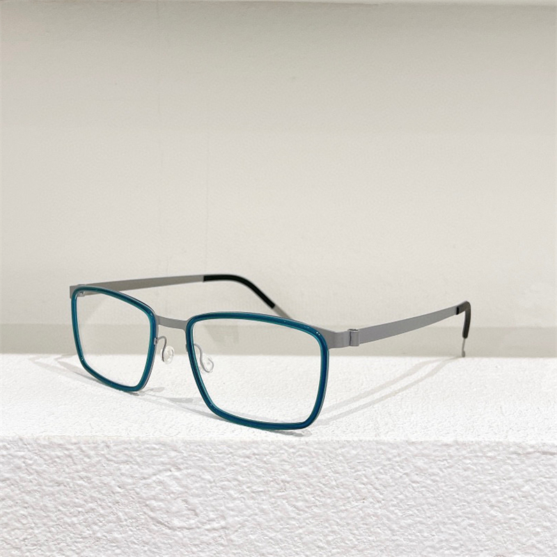 Optical Eyeglasses For Men Women Retro 9711 Style Anti-Blue Square Full Frame Glasses Light Lens With Box
Optical Eyeglasses For Men Women Retro 9711 Style Anti-Blue Square Full Frame Glasses Light Lens With Box