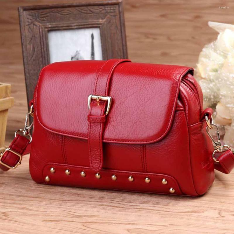 Evening Bags MS Luxury Real Leather Women Messenger Bag Ladies Pure Cowhide Casual Tote Retro Female Clutches Daily Handbags 2022, Black
Evening Bags MS Luxury Real Leather Women Messenger Bag Ladies Pure Cowhide Casual Tote Retro Female Clutches Daily Handbags 2022, Black