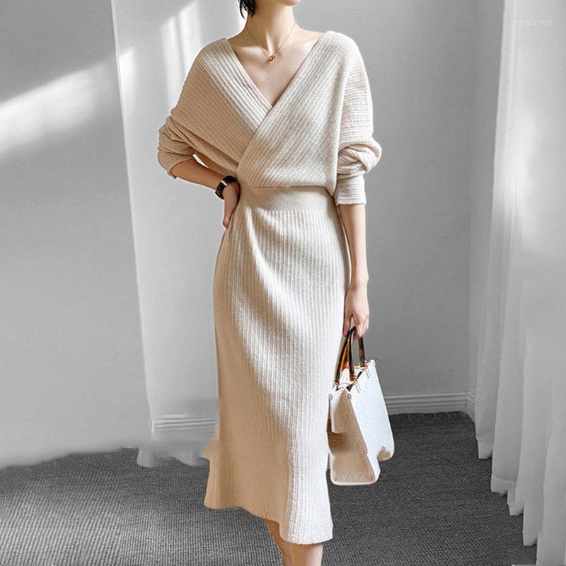 Casual Dresses Autumn V Neck Long Sleeved Temperament Cashere Blend Knitted Calf Dress, Beige
Casual Dresses Autumn V Neck Long Sleeved Temperament Cashere Blend Knitted Calf Dress, Beige