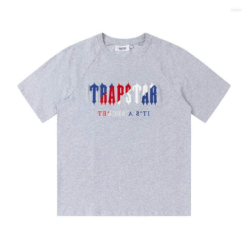 Men' Tracksuits Spring And Autumn Trapstar Men T-shirt Rainbow Letter-gradient Embroidered Short Sleeved Top Y2K High Street Men' Pant, 26
Men' Tracksuits Spring And Autumn Trapstar Men T-shirt Rainbow Letter-gradient Embroidered Short Sleeved Top Y2K High Street Men' Pant, 26