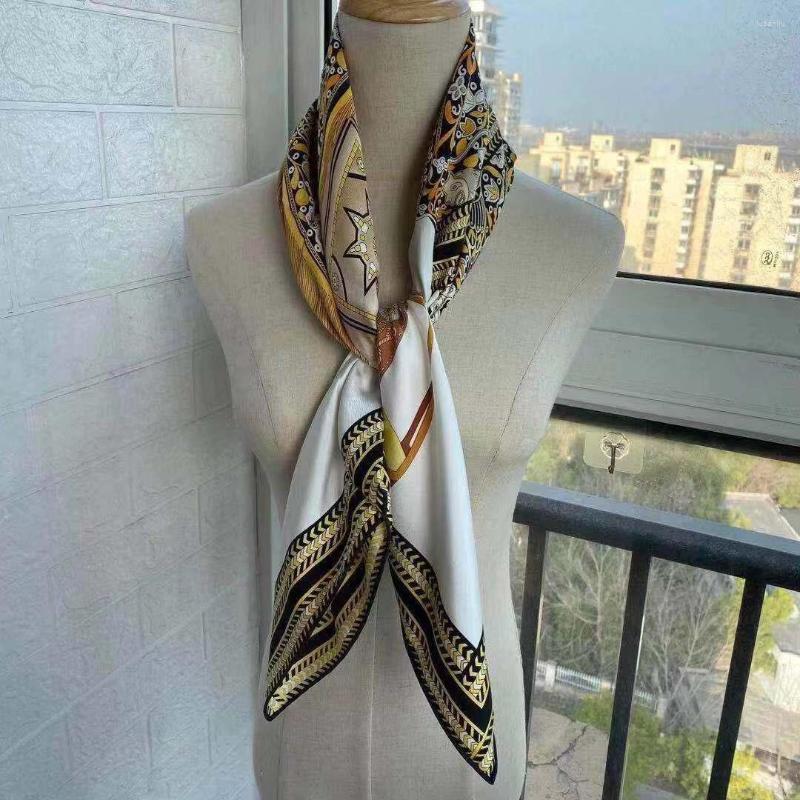 Scarves 2022 Arrival Spring Summer Classic Horse Pure Silk Scarf Twill Hand Made Roll 90 Cm Shawl Wrap For Women Lady Gift
Scarves 2022 Arrival Spring Summer Classic Horse Pure Silk Scarf Twill Hand Made Roll 90 Cm Shawl Wrap For Women Lady Gift