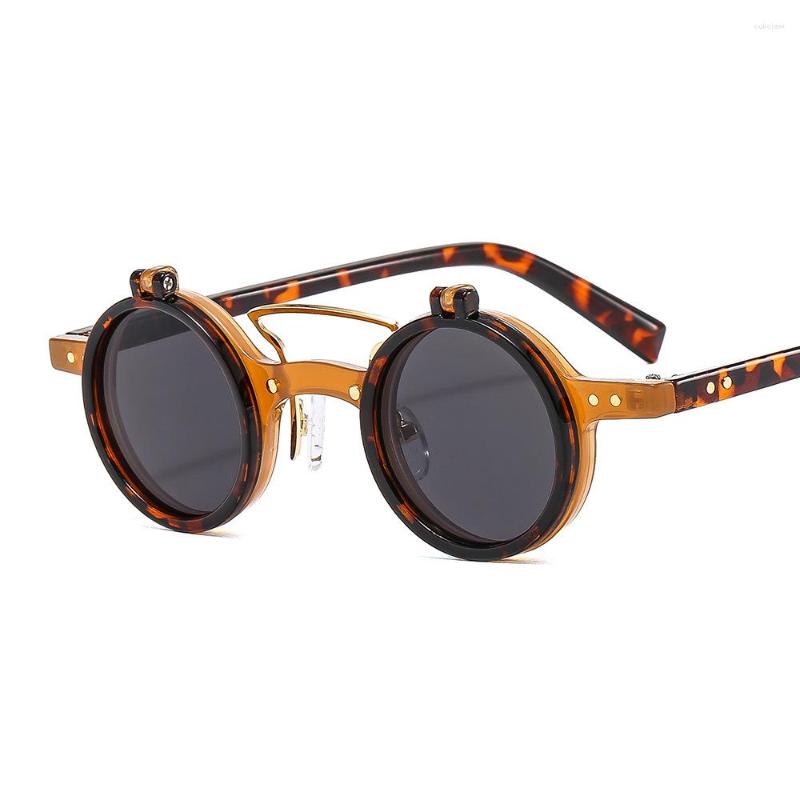 Sunglasses Retro Round Women Fashion Brand Designer Flip Flop Shades UV400 Men Trending Rivets Decoration Punk Sun Glasses
Sunglasses Retro Round Women Fashion Brand Designer Flip Flop Shades UV400 Men Trending Rivets Decoration Punk Sun Glasses
