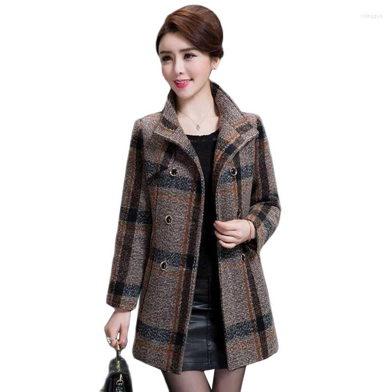 Women's Wool Middle-aged 2022 Fashion Autumn Winter Warm Woolen Coat Female Lattice Overcoats Women's Outerwear Casual Jackets, Green
Women's Wool Middle-aged 2022 Fashion Autumn Winter Warm Woolen Coat Female Lattice Overcoats Women's Outerwear Casual Jackets, Green
