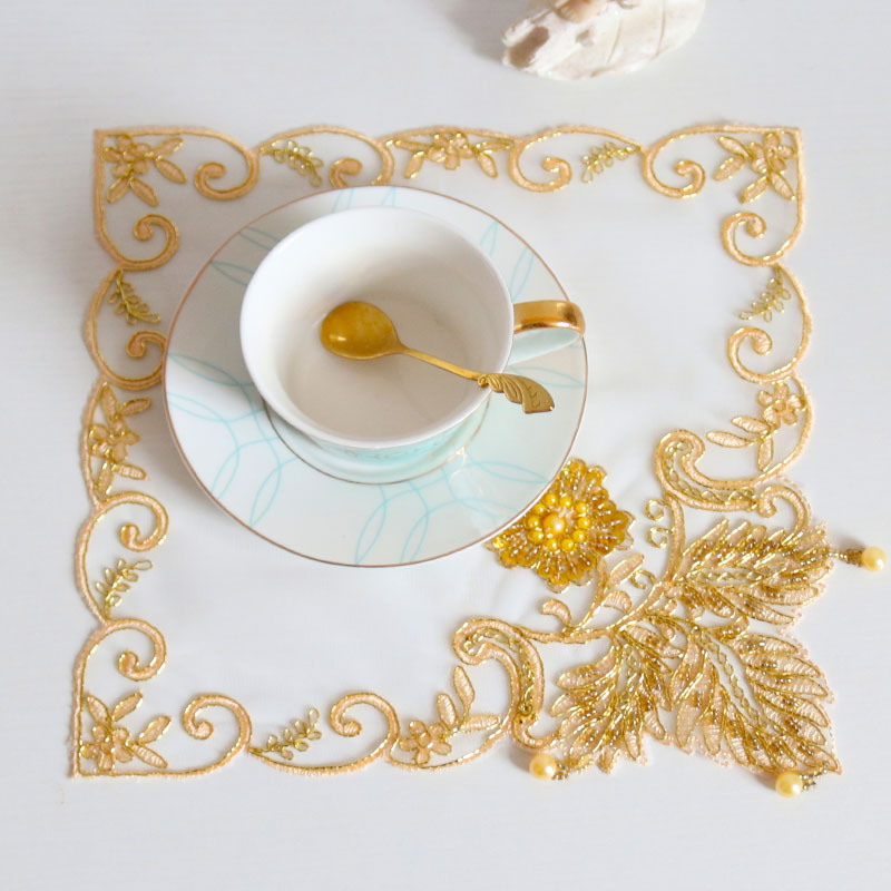 Retro Lace Place Mats French Crochet Doilies Handmade Embroidered Table Mats Christmas Wedding Home Kitchen Decor
