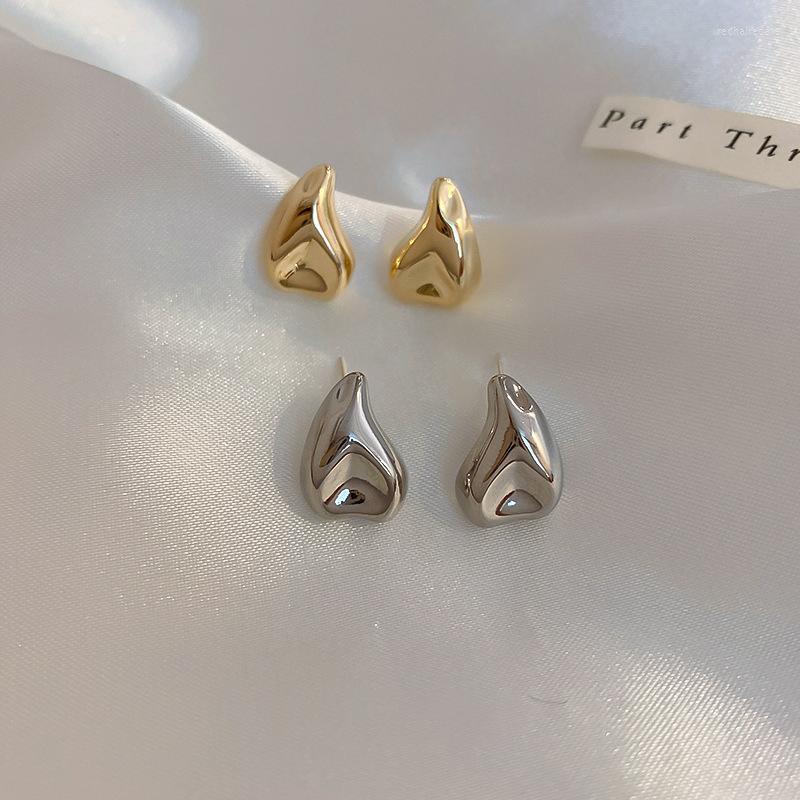 Stud Earrings Korean Fashion Simple Metal Style Irregular Water Drop Gift Banquet Commuter Women Jewelry 2022
Stud Earrings Korean Fashion Simple Metal Style Irregular Water Drop Gift Banquet Commuter Women Jewelry 2022