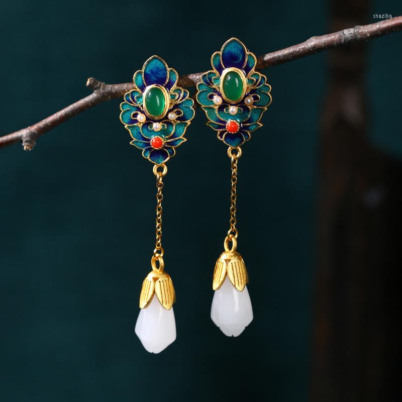 Chains Chinese Style Court Vintage Ornament Cold Enamel Craft Imitation South Red Hetian Jade Magnolia Earrings Eardrops
Chains Chinese Style Court Vintage Ornament Cold Enamel Craft Imitation South Red Hetian Jade Magnolia Earrings Eardrops