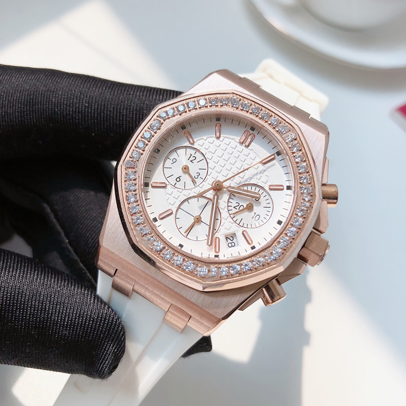 Women Watchs 37mm Quartz Movement Watches Fashion Wristwatches Woman Designer Wristwatch Montre de luxe Festival Gift, Color1
Women Watchs 37mm Quartz Movement Watches Fashion Wristwatches Woman Designer Wristwatch Montre de luxe Festival Gift, Color1