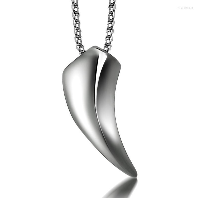 Pendant Necklaces Titanium Steel Stainless Central Interlocking Necklace Fashion Men's Jewelry Spike
Pendant Necklaces Titanium Steel Stainless Central Interlocking Necklace Fashion Men's Jewelry Spike