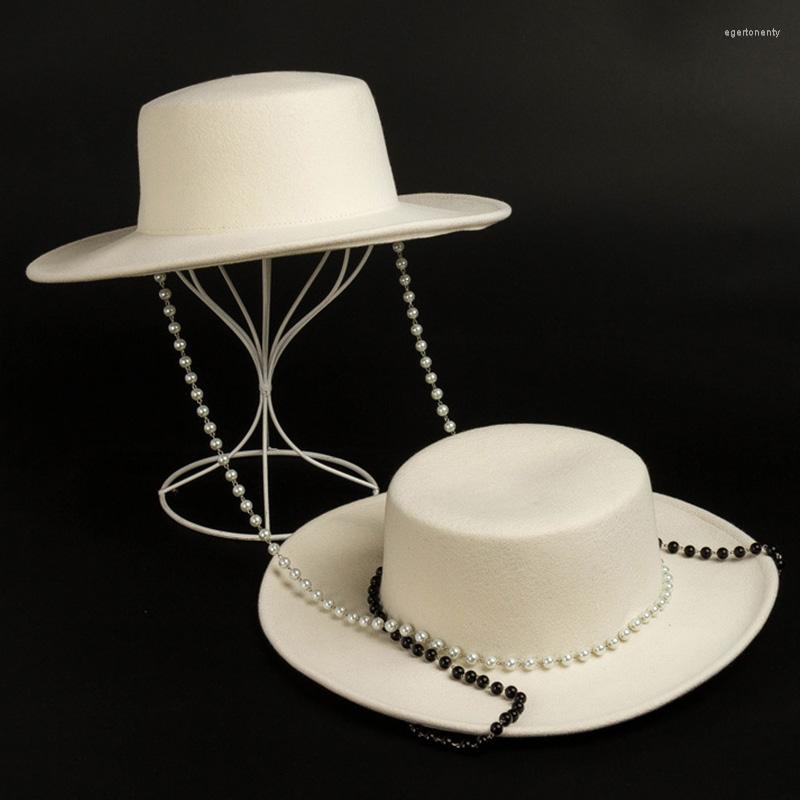 Berets Fashion White Wool Hats With Elegant Long Black Pearls Chain Flat Top Winter Hat Wide Brim Boater Street Casual Warm, With white pearls
Berets Fashion White Wool Hats With Elegant Long Black Pearls Chain Flat Top Winter Hat Wide Brim Boater Street Casual Warm, With white pearls