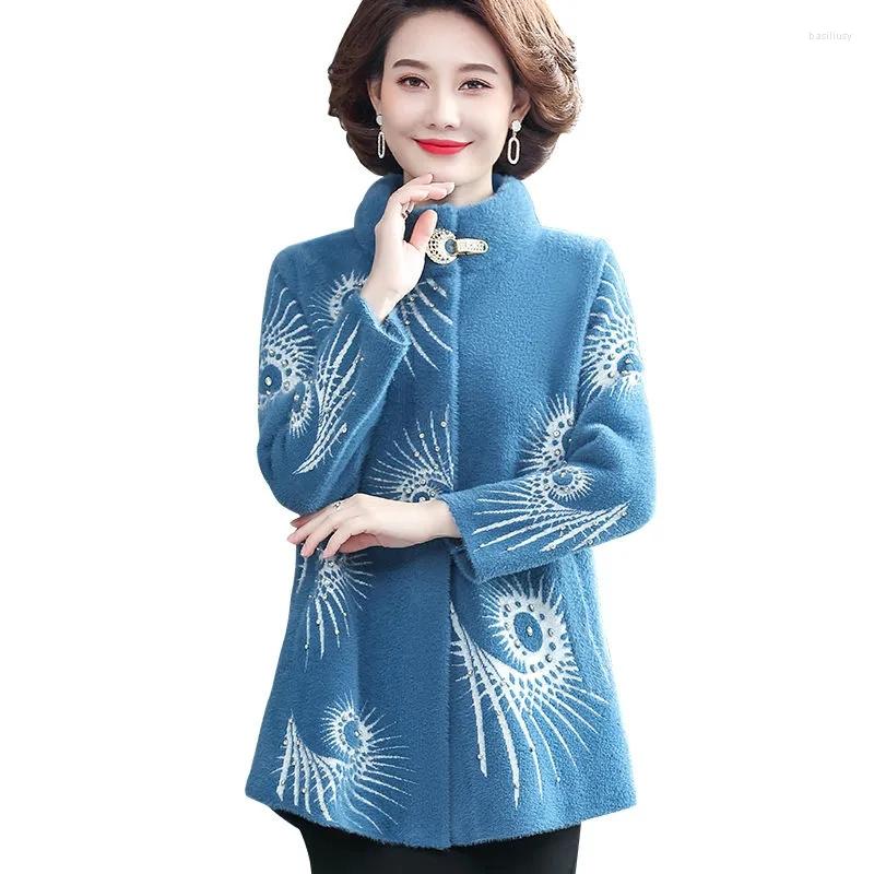 Women's Fur Mom's Autumn Foreign Style Coat 2022 Middle-aged And Elderly Women Winter Imitation Mink Velvet Spring Fashion Cardigan, Blue
Women's Fur Mom's Autumn Foreign Style Coat 2022 Middle-aged And Elderly Women Winter Imitation Mink Velvet Spring Fashion Cardigan, Blue