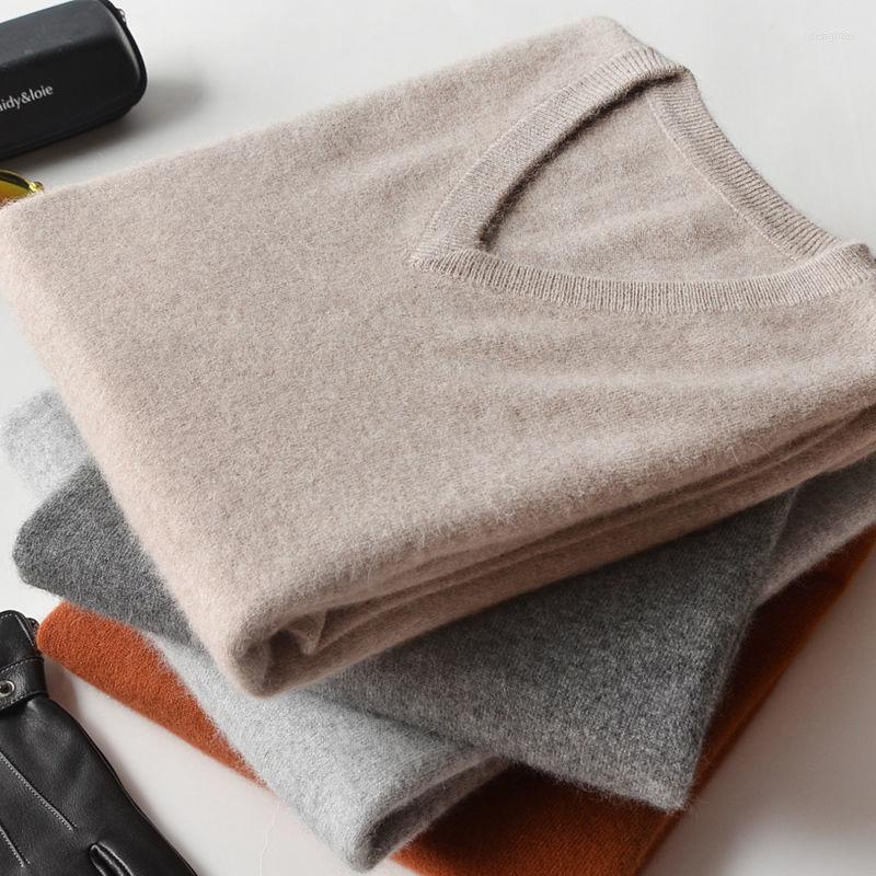 Men' Sweaters 2022 Autumn Winter Cashmere Cotton Blend Pullover Men Sweater Man Casual Clothes V-Neck Long Sleeve Male Knitted F23, O light gray
Men' Sweaters 2022 Autumn Winter Cashmere Cotton Blend Pullover Men Sweater Man Casual Clothes V-Neck Long Sleeve Male Knitted F23, O light gray