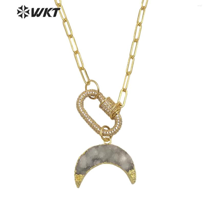 Choker WT-N1302 WKT Women Natural Druzy Quartz Gold Crescent Horn Pendant Necklace CZ Clasp Connector Stone
Choker WT-N1302 WKT Women Natural Druzy Quartz Gold Crescent Horn Pendant Necklace CZ Clasp Connector Stone