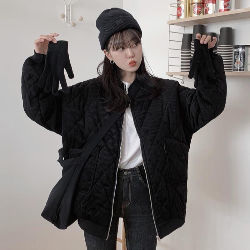 Women' Trench Coats 2022 Autumn Winter Women Thick Jackets V-neck Puffer Corduroy Parkas High-Quality Warm Vintage Wild Coat, Black
Women' Trench Coats 2022 Autumn Winter Women Thick Jackets V-neck Puffer Corduroy Parkas High-Quality Warm Vintage Wild Coat, Black