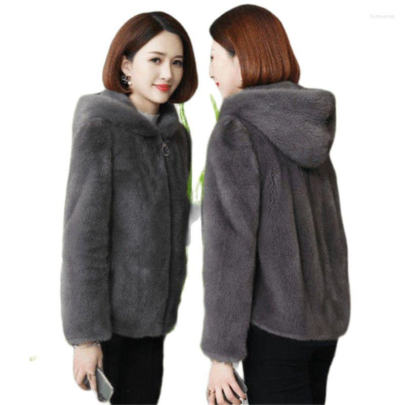 Women' Wool 2022Double-sided Polar Fleece Coat Women Coral Winter Thickened Warm Jacket Female Slim SweaterA387, Black
Women' Wool 2022Double-sided Polar Fleece Coat Women Coral Winter Thickened Warm Jacket Female Slim SweaterA387, Black