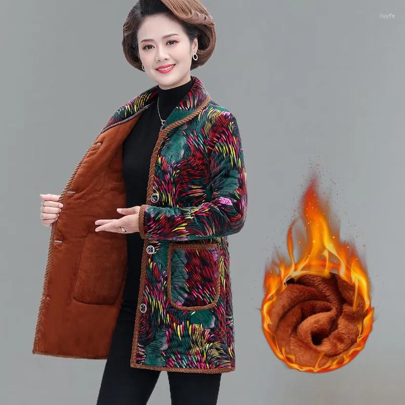 Women's Trench Coats 2022 Winter Women Jacket Cotton Parkas Female Coat Middle-Aged Plus Velvet Thicken Mid-Long High Quality Warm Outwear, Colour 2
Women's Trench Coats 2022 Winter Women Jacket Cotton Parkas Female Coat Middle-Aged Plus Velvet Thicken Mid-Long High Quality Warm Outwear, Colour 2