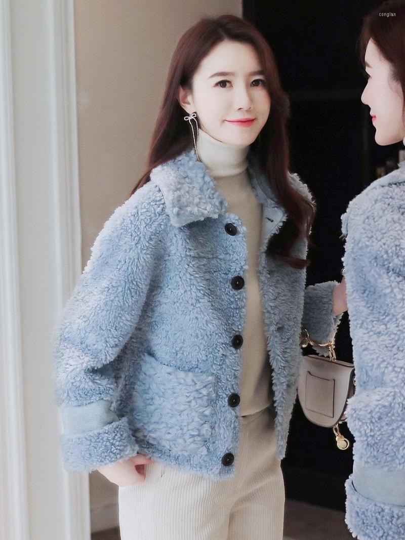Women's Fur 2022 Winter Lamb Grass Coat Women's Short Pure Wool Granular Cashmere Kara Roll Young, Light pink
Women's Fur 2022 Winter Lamb Grass Coat Women's Short Pure Wool Granular Cashmere Kara Roll Young, Light pink