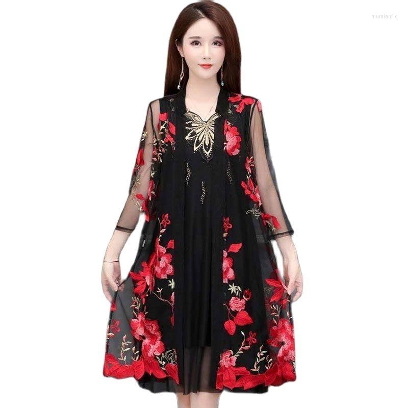 Women's Jackets Summer Style Women's Shawl Coat Embroidery Cardigan Thin Section Long Over The Knee Female Sun Protection Clothing, Gold
Women's Jackets Summer Style Women's Shawl Coat Embroidery Cardigan Thin Section Long Over The Knee Female Sun Protection Clothing, Gold