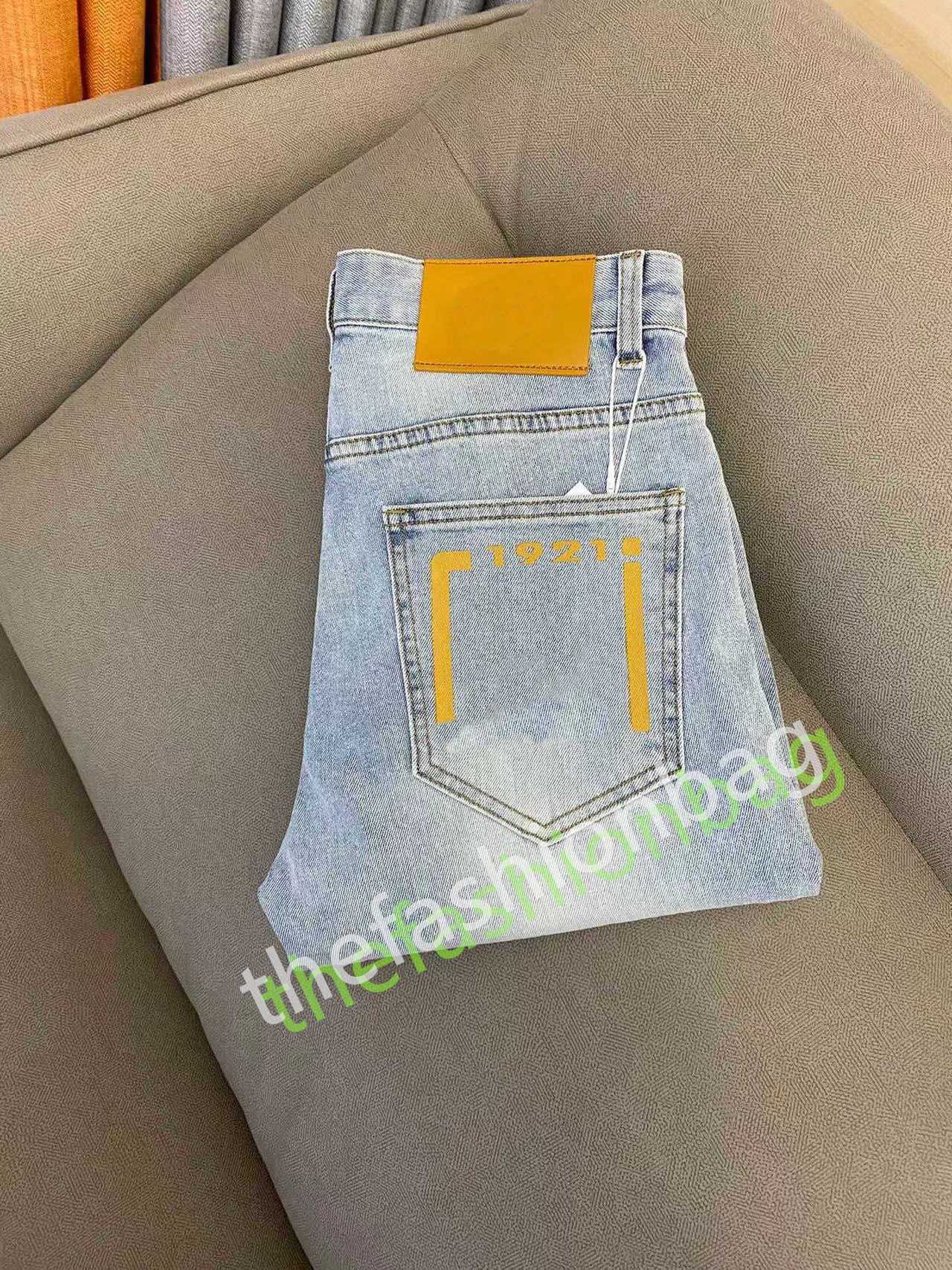 Men's Jeans New designer for fall and winter are stylish comfortable slightly elastic slim fit luxurious high qualitymens handsomeJeans, Photo color
Men's Jeans New designer for fall and winter are stylish comfortable slightly elastic slim fit luxurious high qualitymens handsomeJeans, Photo color