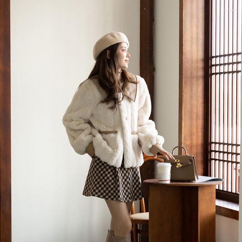 Women' Fur Fleece Jacket Women 2022 Winter Korean Version High Quality Thickened Faux Coat Warm Female Clothing, Beige
Women' Fur Fleece Jacket Women 2022 Winter Korean Version High Quality Thickened Faux Coat Warm Female Clothing, Beige