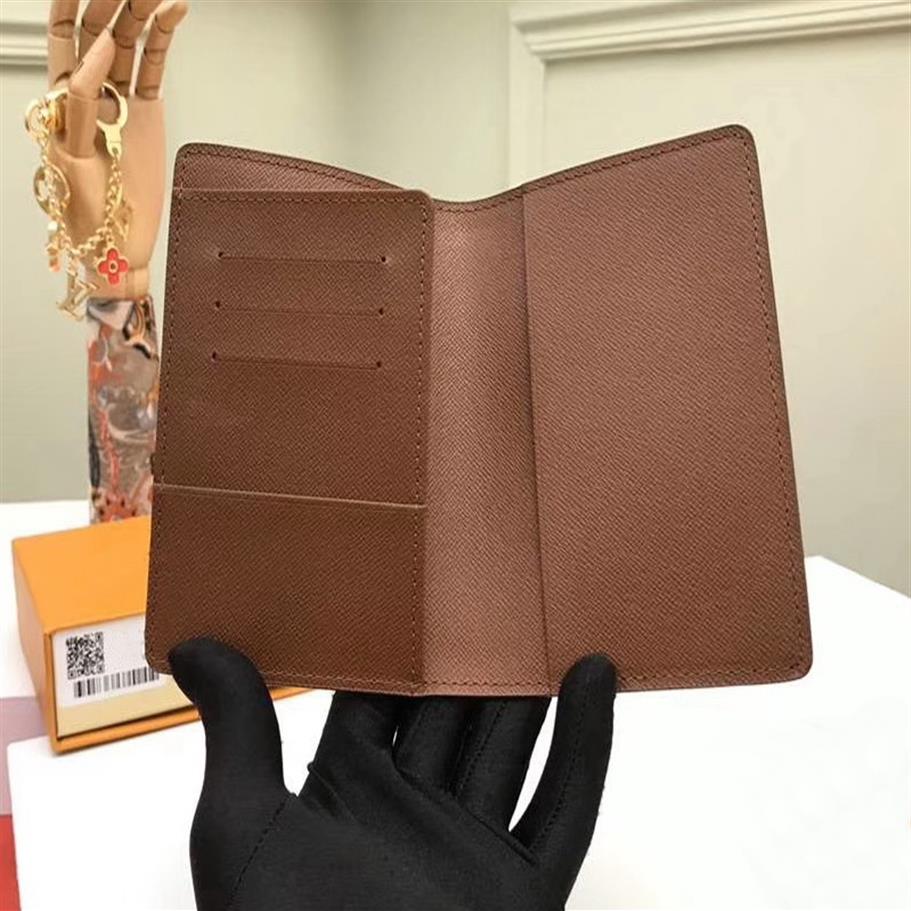 Fashion Women men Brand bag Genuine Leather card holder Wallets 60181 short Purse With Box dust bags gc#128 For Brown259e, Color a : don't choose this color
Fashion Women men Brand bag Genuine Leather card holder Wallets 60181 short Purse With Box dust bags gc#128 For Brown259e, Color a : don't choose this color