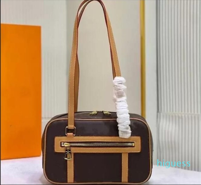 Vintage Bag Trunk Totes Cross body Shoulder Handbag Monograms Camera Flap Briefcase Women Messenger Purse Medieval Rectangular Clutch, Brown
Vintage Bag Trunk Totes Cross body Shoulder Handbag Monograms Camera Flap Briefcase Women Messenger Purse Medieval Rectangular Clutch, Brown