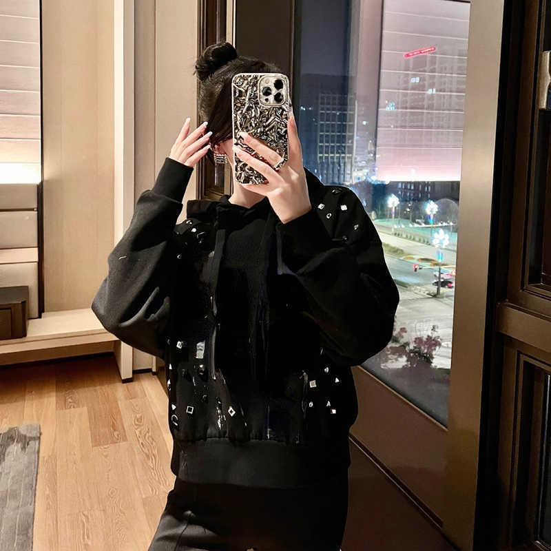 High quality autumn designer hoodie hooded sweater letter print handmade diamond loose casual coat 14dg7, Black
High quality autumn designer hoodie hooded sweater letter print handmade diamond loose casual coat 14dg7, Black