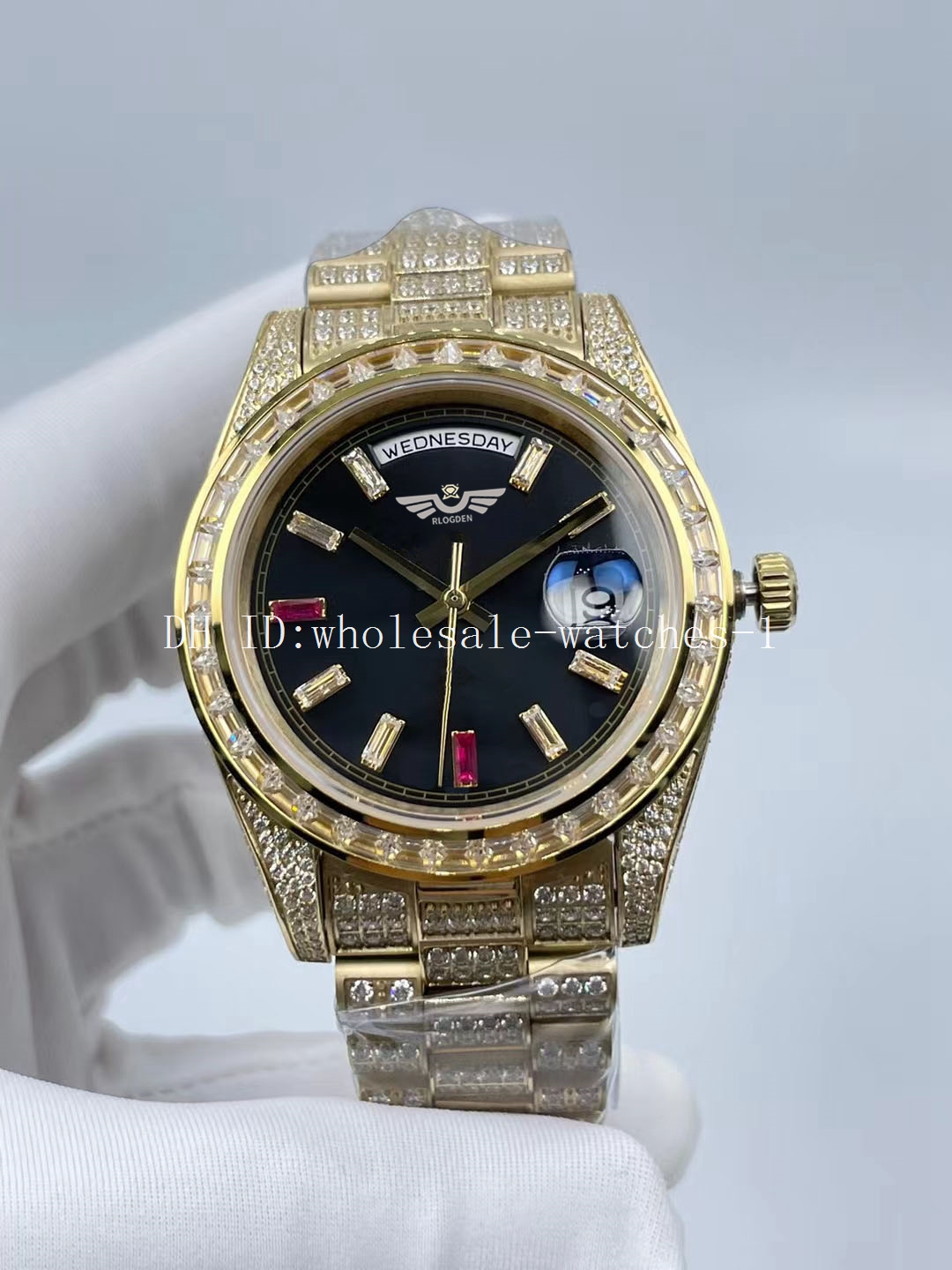 5 Star Super 4 Style Full Diamond Watch President 41mm 228398 Black Dial Automatic Mechanical Watches Mens Men's Wristwatches, Travel bag
5 Star Super 4 Style Full Diamond Watch President 41mm 228398 Black Dial Automatic Mechanical Watches Mens Men's Wristwatches, Travel bag