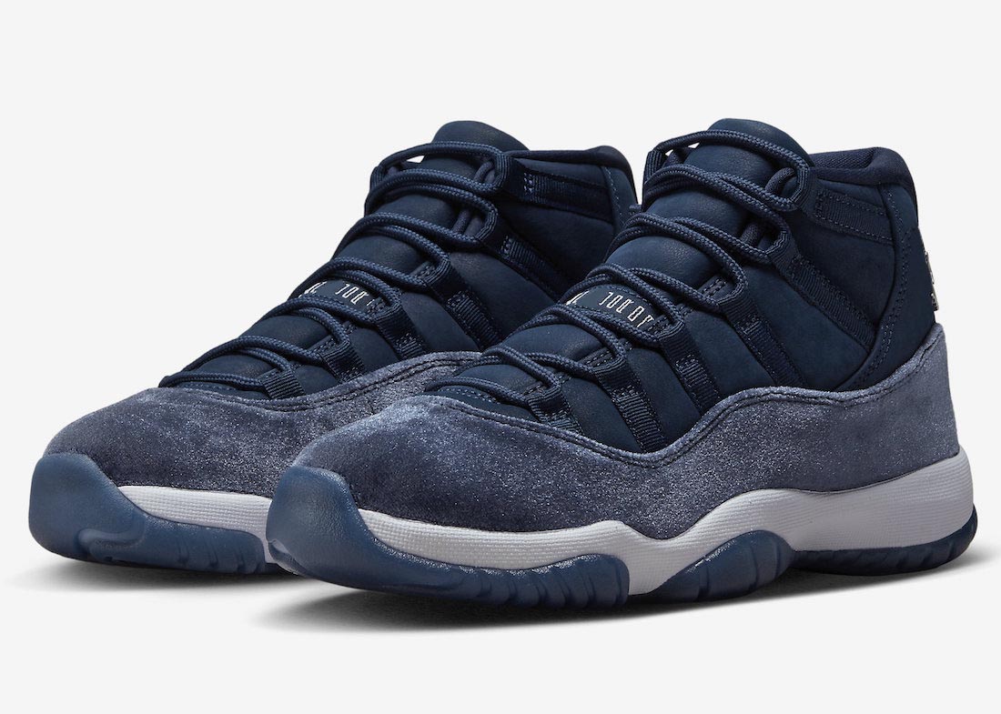 2023 Authentic 11 WMNS Midnight Navy Basketball Shoes Metallic Silver White Men Women Outdoor Sports Sneakers With Original box AR0715-441
2023 Authentic 11 WMNS Midnight Navy Basketball Shoes Metallic Silver White Men Women Outdoor Sports Sneakers With Original box AR0715-441