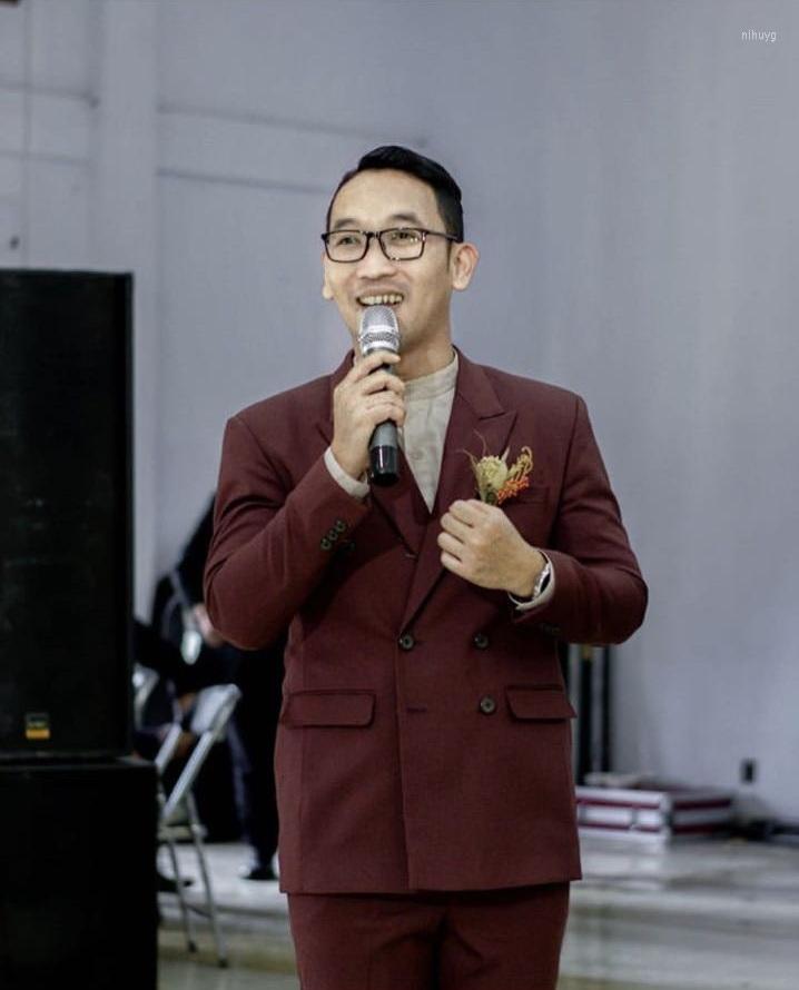 Men's Suits Classic Blazer Burgundy Suit Sets Men Fashion Solid 2022 Slim Wedding Set Vintage Stage Host 2 Pieces Pants, Black
Men's Suits Classic Blazer Burgundy Suit Sets Men Fashion Solid 2022 Slim Wedding Set Vintage Stage Host 2 Pieces Pants, Black