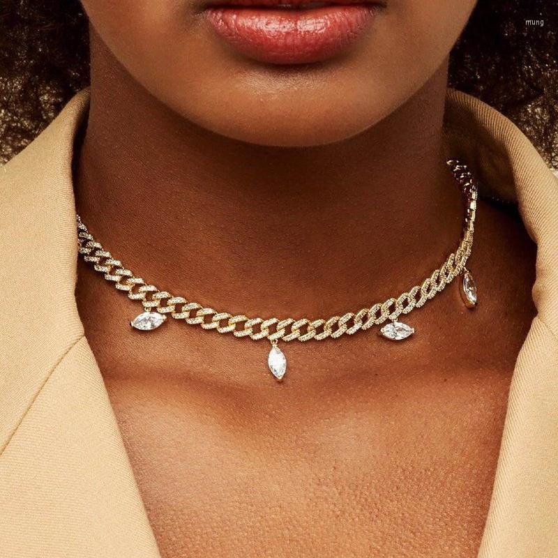 Choker Tear Drop Charm Miami Cuban Link Necklace For Women Gold Silver Color Iced Out Paved Bling CZ Rapper Jewelry
Choker Tear Drop Charm Miami Cuban Link Necklace For Women Gold Silver Color Iced Out Paved Bling CZ Rapper Jewelry