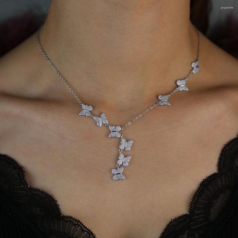 Choker Cute Lovely Charms Micro Pave Cz Multi Piece Butterfly Pendants Gold Color Fashion Women Girl Gorgeous Sweet Jewelry Necklace
Choker Cute Lovely Charms Micro Pave Cz Multi Piece Butterfly Pendants Gold Color Fashion Women Girl Gorgeous Sweet Jewelry Necklace