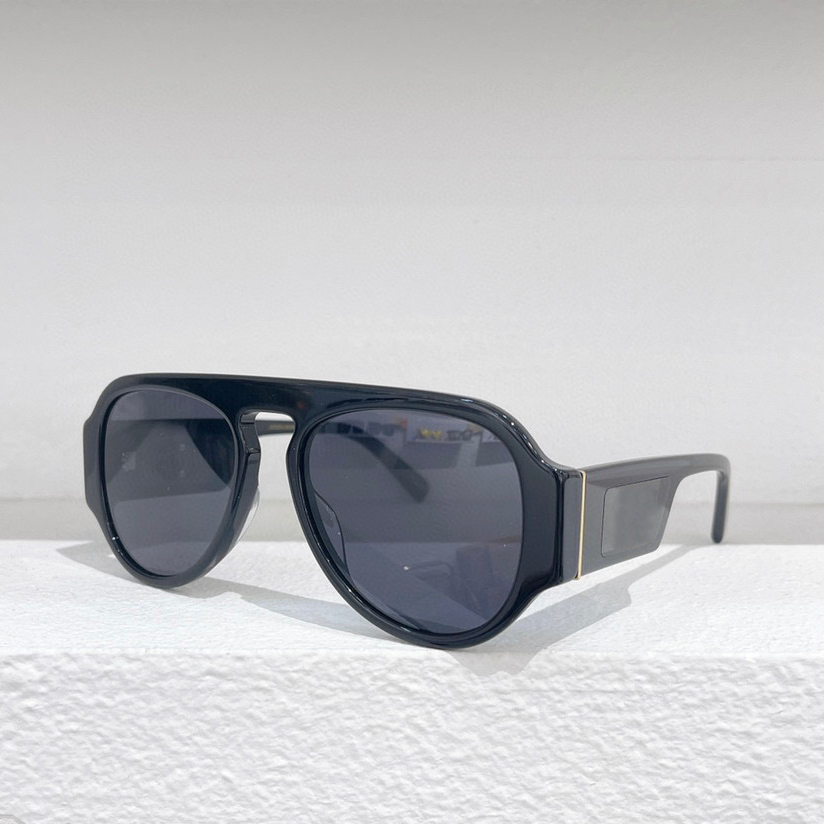 Sunglasses For Men Women Summer 4402 Style Anti-Ultraviolet Retro Plate Full Frame Random Box
Sunglasses For Men Women Summer 4402 Style Anti-Ultraviolet Retro Plate Full Frame Random Box