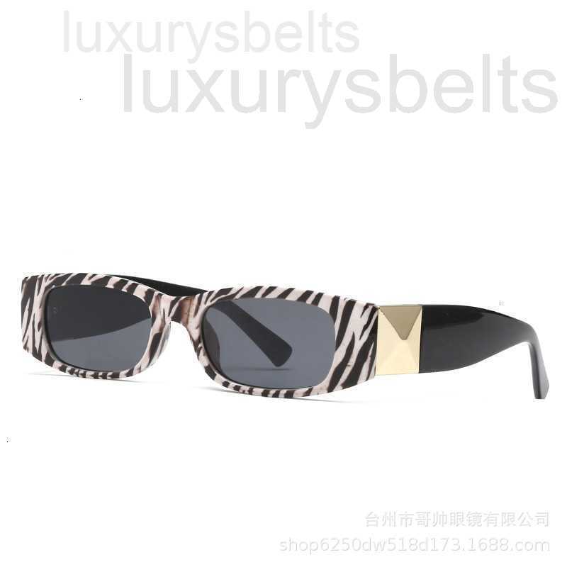 Sunglasses designer New small frame gradual change men's sunglasses women's high-grade sunscreen personality 03KN
Sunglasses designer New small frame gradual change men's sunglasses women's high-grade sunscreen personality 03KN