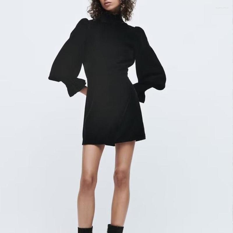 Women's Jackets The Fall/winter 2022 Women's Wear Vintage Standing Collar Fashion Velvet Slim Temperament Versatile Mini Dress, As shown
Women's Jackets The Fall/winter 2022 Women's Wear Vintage Standing Collar Fashion Velvet Slim Temperament Versatile Mini Dress, As shown