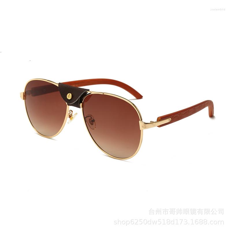 Sunglasses Fashion Retro Oval Alloy Male Brand Gradually Metamorphosis Yang Glasses Female Metal Trend Street Shooting Sungl
Sunglasses Fashion Retro Oval Alloy Male Brand Gradually Metamorphosis Yang Glasses Female Metal Trend Street Shooting Sungl