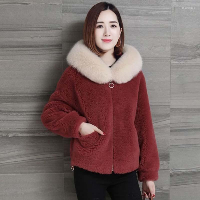Women's Fur 2022 Winter Women Short Faux Coat Hooded Warm Woolen Jacket Granulated Fleece Overcoat Plush Windbreaker Outerwear, Wine red
Women's Fur 2022 Winter Women Short Faux Coat Hooded Warm Woolen Jacket Granulated Fleece Overcoat Plush Windbreaker Outerwear, Wine red