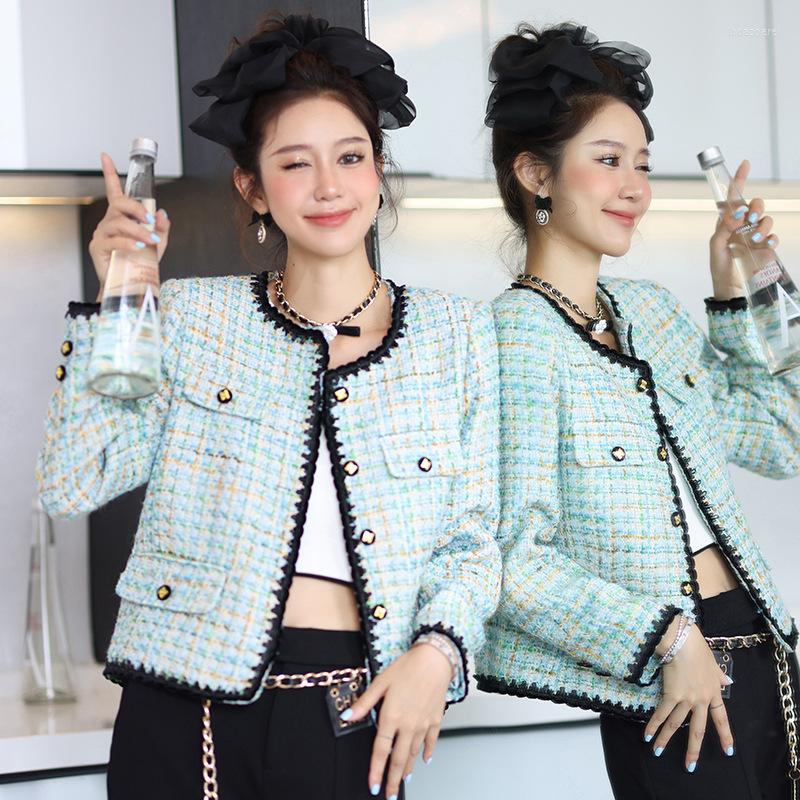 Women' Suits Luxury Designers Chamarras Para Mujer Autumn Winter Elegant Pockets Short Tweed Jackets For Women 2022 Blue Wool Coat Femae, Light blue
Women' Suits Luxury Designers Chamarras Para Mujer Autumn Winter Elegant Pockets Short Tweed Jackets For Women 2022 Blue Wool Coat Femae, Light blue