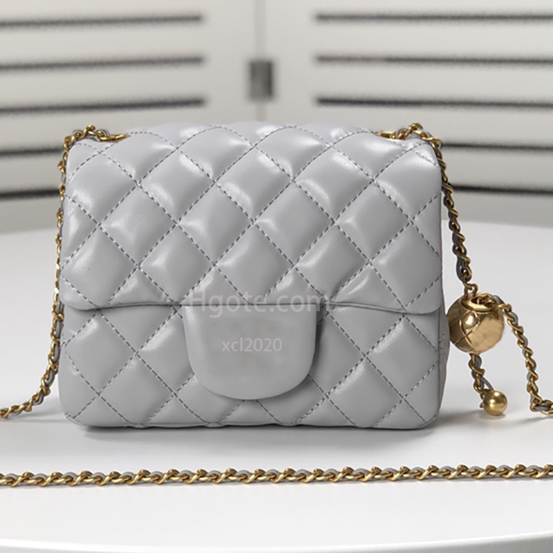 10A Top qualitywoman crossbody bag 25cm A01112 Fashion sheepskin shoulder bags famous chain bagss designer bags flap bagsss Luxurious lady purse With box As1786
10A Top qualitywoman crossbody bag 25cm A01112 Fashion sheepskin shoulder bags famous chain bagss designer bags flap bagsss Luxurious lady purse With box As1786