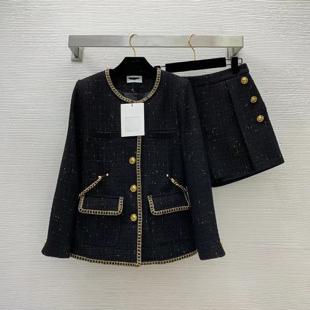 Women's Two Piece Pants 2022 Autumn Winter O Neck Long Sleeve Luxury Coats Brand Same Style Designer 2 Pies Set 1101-01, Picture color
Women's Two Piece Pants 2022 Autumn Winter O Neck Long Sleeve Luxury Coats Brand Same Style Designer 2 Pies Set 1101-01, Picture color