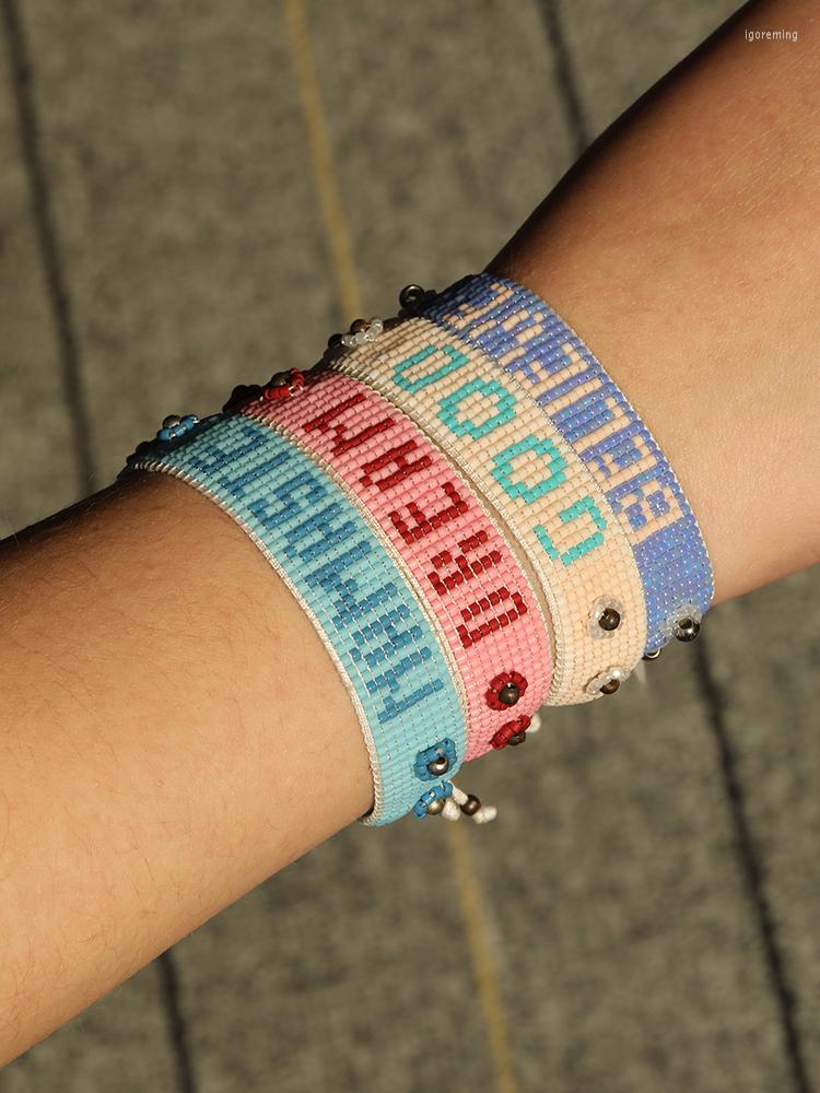 Strand YUOKIAA Boho Miyuki Bracelet For Women Cute Letter Pattern Pulseras Handmade Woven Friendship Jewelry Gift Girl Men Bangles
Strand YUOKIAA Boho Miyuki Bracelet For Women Cute Letter Pattern Pulseras Handmade Woven Friendship Jewelry Gift Girl Men Bangles