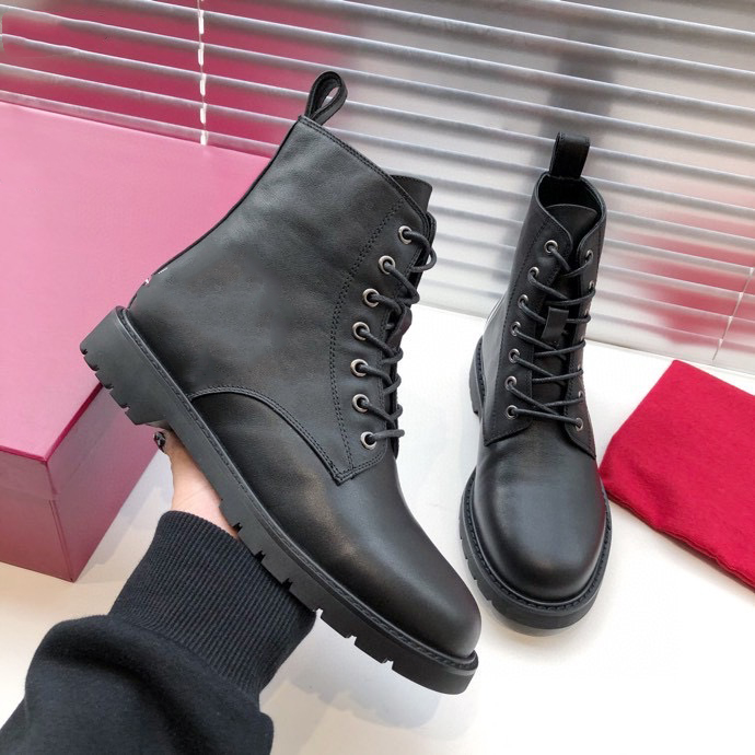 Designer Boots Luxury Brand Genuine Leather Martin BOOTS Ankle Booties Woman Short BOOT Sneakers Trainers Slipper Sandals by topshoe99 087, # box
Designer Boots Luxury Brand Genuine Leather Martin BOOTS Ankle Booties Woman Short BOOT Sneakers Trainers Slipper Sandals by topshoe99 087, # box