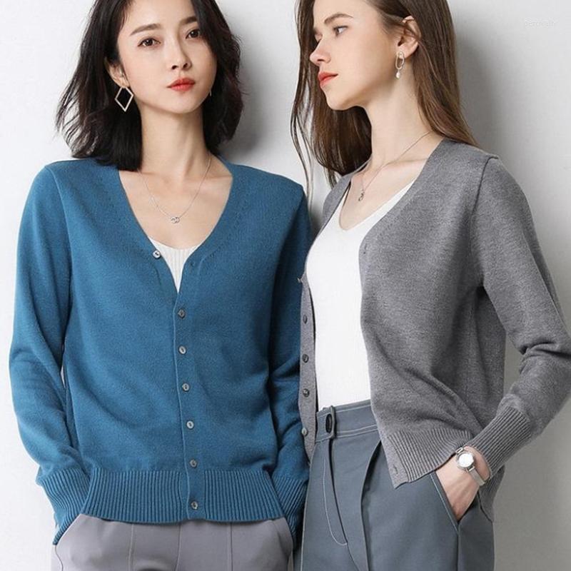 Women's Knits Spring Autumn Cardigan Knitted Sweater Women V Neck Sweet Sweaters For Mujer Femme Chandails Long Sleeve Sweter 7070945, Sky blue
Women's Knits Spring Autumn Cardigan Knitted Sweater Women V Neck Sweet Sweaters For Mujer Femme Chandails Long Sleeve Sweter 7070945, Sky blue