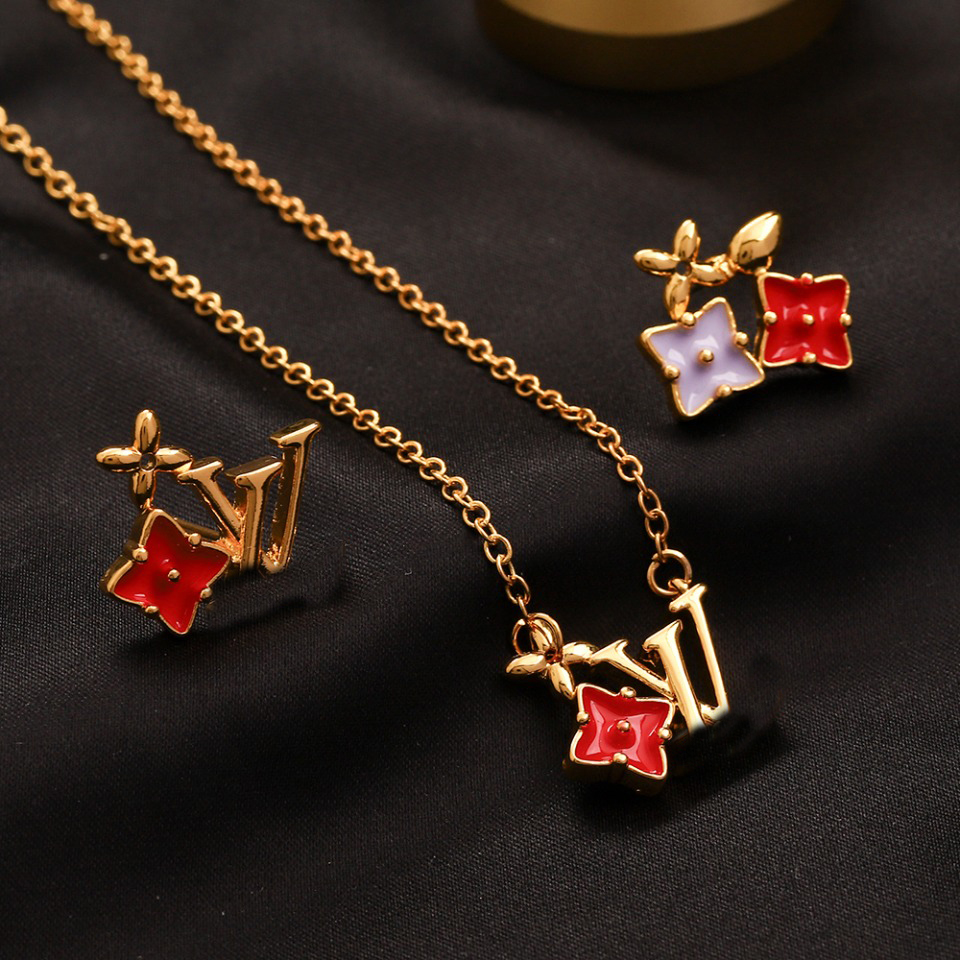 Never Fading 18K Gold Plated Silver Plated Luxury Brand Designer Necklaces Earring Stainless Steel Letter Choker Pendant Necklace Chain Jewelry Accessories Gifts
Never Fading 18K Gold Plated Silver Plated Luxury Brand Designer Necklaces Earring Stainless Steel Letter Choker Pendant Necklace Chain Jewelry Accessories Gifts