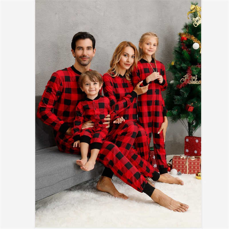 Family Matching Outfits Family Christmas Jumpsuits Pajamas Clothes Father Mother Kids Mommy And Son Daughter Equal Rompers Couples Look Matching Outfi