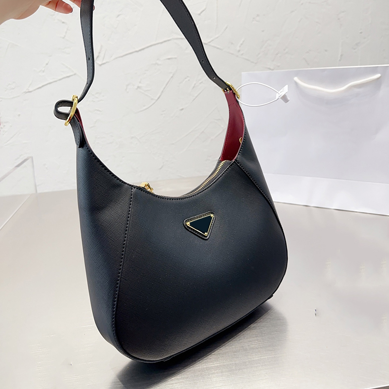Pravda Prade Prads Luxury Designer Fashion bags womens cross body canvas shoulder lady chains purses Composite Chest Tote messenger hobo high quality NAWB, Red
Pravda Prade Prads Luxury Designer Fashion bags womens cross body canvas shoulder lady chains purses Composite Chest Tote messenger hobo high quality NAWB, Red